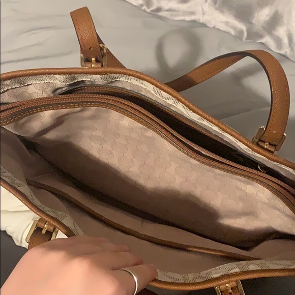 Michael Kors tote bag - Picture 2 of 5